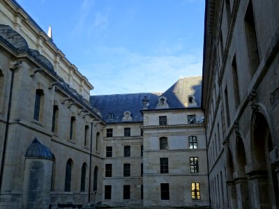 Hôtel-des-Invalides, avenue de Tourville, 7e arr., Paris 