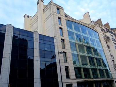 Immeubles au 158 et 156 rue de l'Université, 7e arr., Pari… 