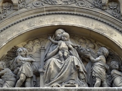 Détail du fronton, Eglise Notre-Dame-des-Champs, 91 boulev… 