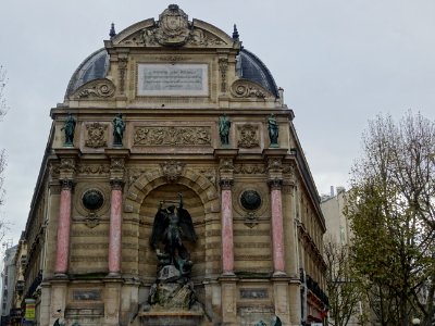 Fontaine Saint-Michel, place Saint-Michel, 6e arr., Paris 