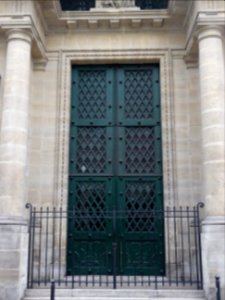 Porte de l'ancienne chapelle de l'hôpital de la Charité, t… 