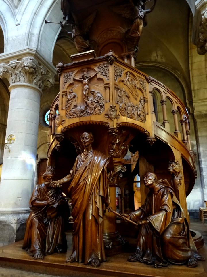Chaire sculptée en chêne, église Saint-Clodoald, Saint-Clo… 