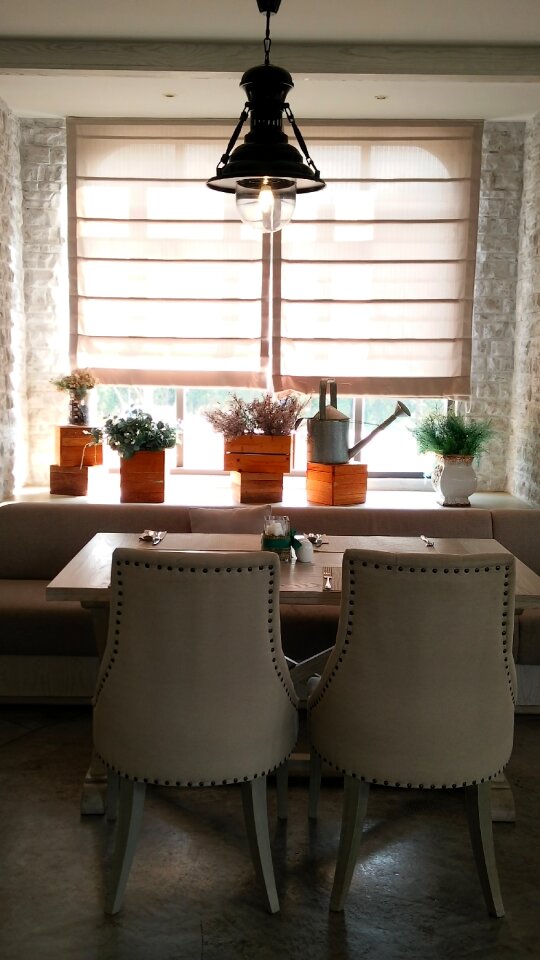 Dressing window blind brown restaurant