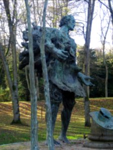 Statue d'un des deux géants, Le Défi du Soleil par Gérar… 