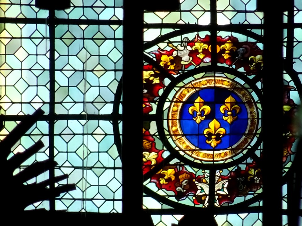 Vitrail de la cathédrale Saint-Louis-des-Invalides, Hôtel-… 