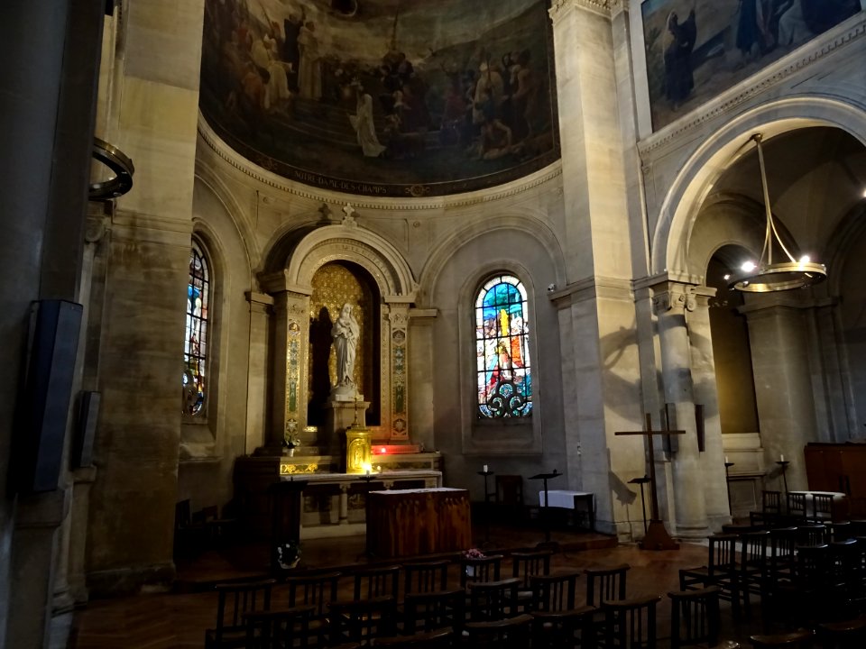 Chapelle à l'intérieur de l'église Notre-Dame-des-Champs, … 