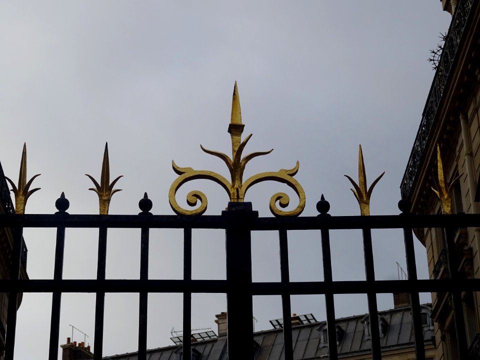 Détail de la grille du Square du Croisic, débute 14 boulev… 