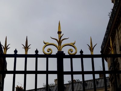 Détail de la grille du Square du Croisic, débute 14 boulev… 