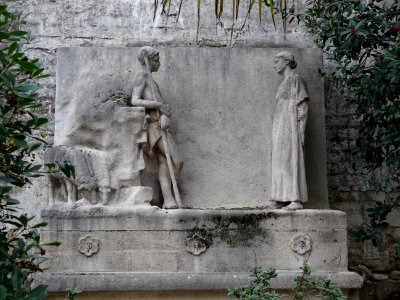 La Fontaine pastorale située au square Félix-Desruelles, 1… 