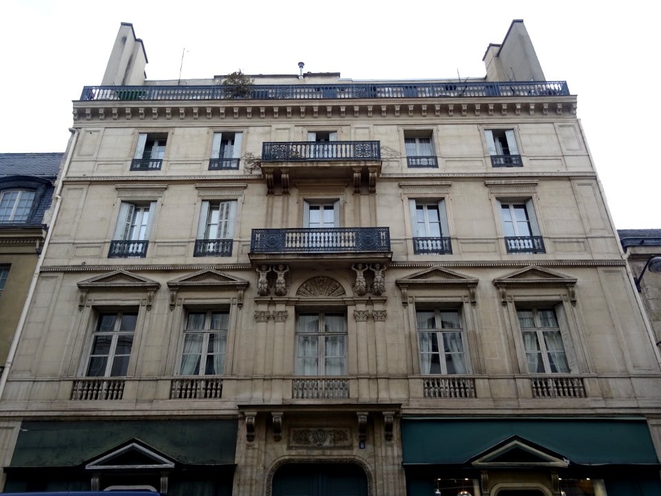Immeuble classé aux Monuments Historiques, au 8 rue de Tou… 
