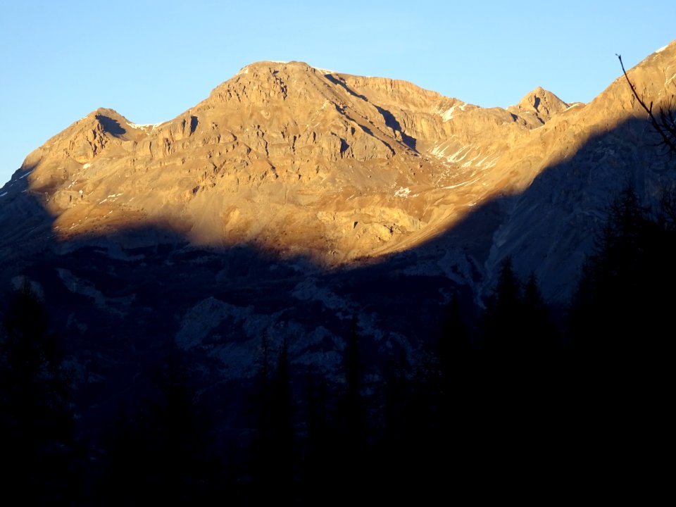 La Cime de la Condamine, dans la lumière du soir 