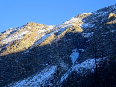 La Pendine, vue depuis le vallon de Narreyroux 