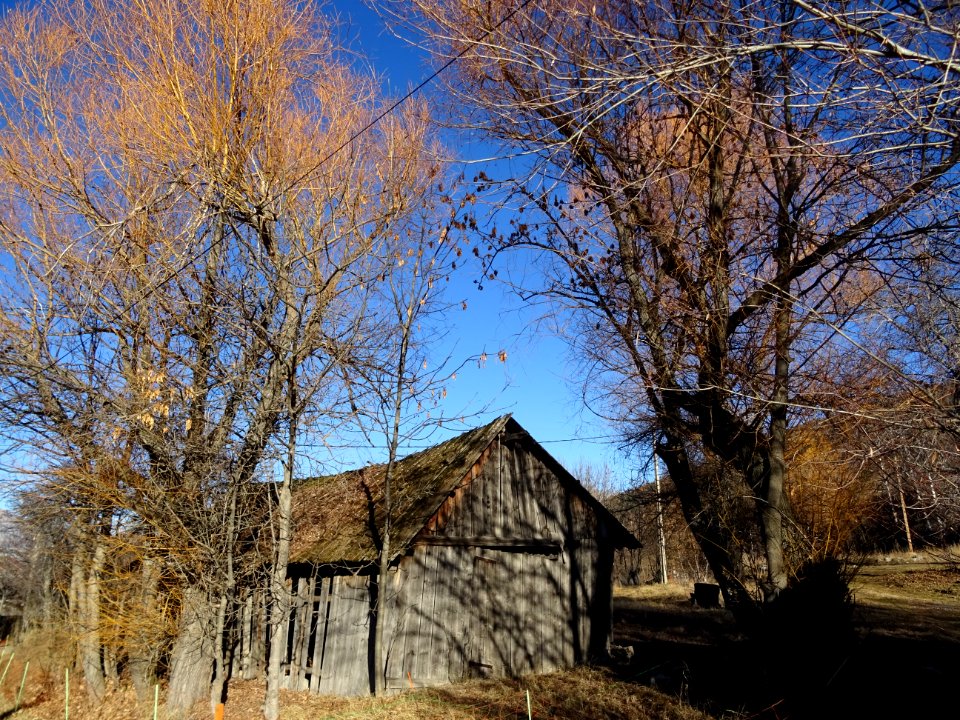Grange, hameau de Marlès, Hautes-Alpes 