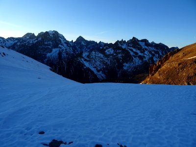 Le Mont Pelvoux, la face sud de la Barre des Ecrins, les C… 