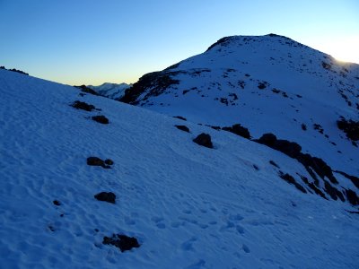 Le petit col entre la Cime de la Condamine (2940 m) et le … 