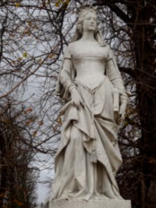Statue Valentine de Milan, Duchesse d'Orléans, 1370-1408… 
