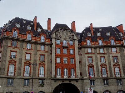 Immeuble de Joseph Marrast, 1930, au carrefour Curie au cr… 