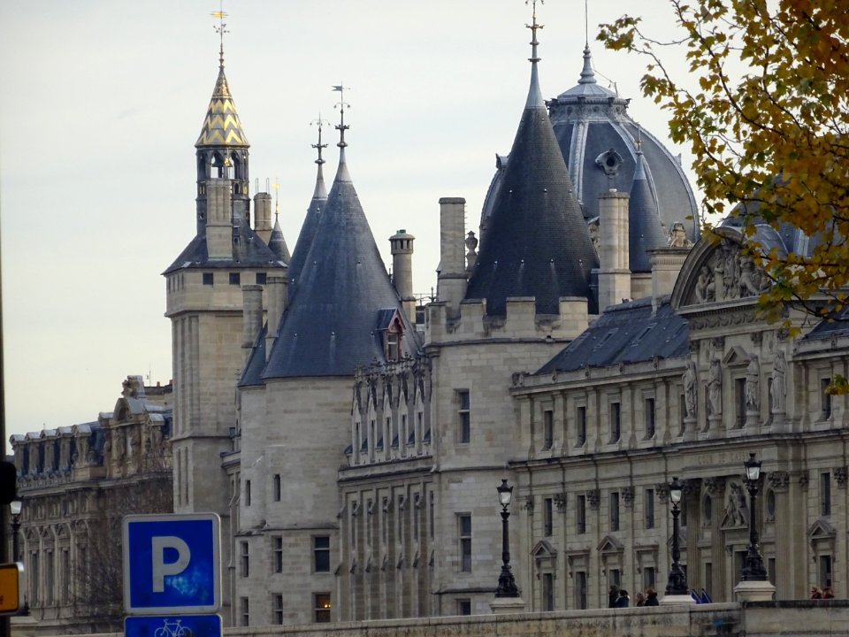 Palais de la Cité, façades de l’ancienne prison de la Conc… 
