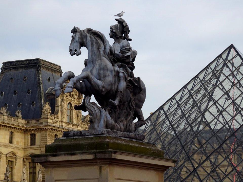 Statue en plomb Louis XIV (1677) par Le Bernin (1598-168… 