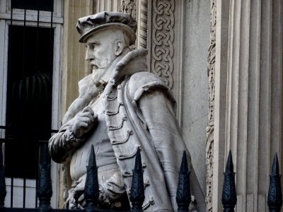 Statue de Gaspard de Coligny, Temple protestant de l'Orato… 