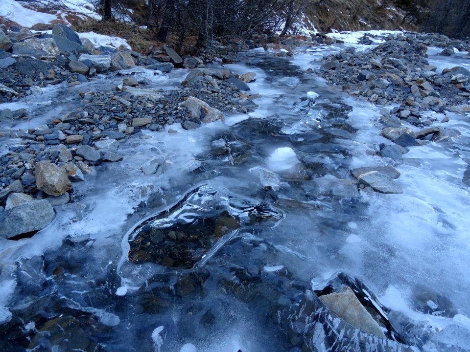 Effet de bulles sous la glace 