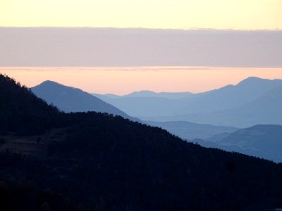 Lumière du soir sur la vallée de la Durance, depuis les Sa… 