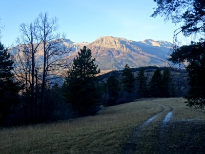 Tête d'Esluci, Cros de Coni et le Mont Guillaume, dans la … 