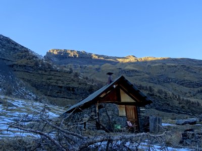 Le chalet du berger, vallon de Narreyroux 