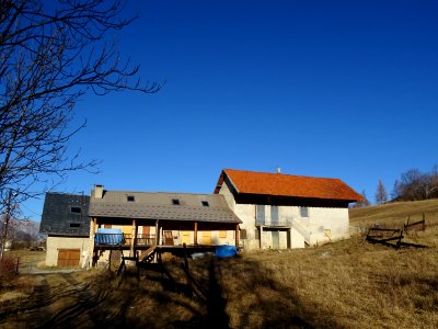 Maisons, hameau de Marlès, Hautes-Alpes 