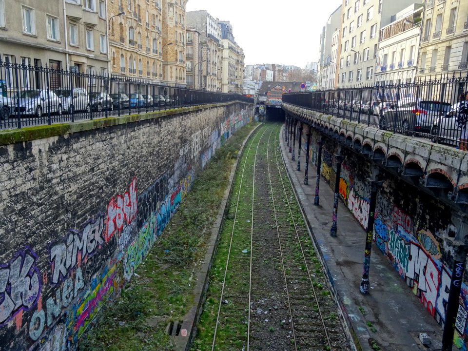 Voies ferrées de la petite ceinture, rue Leibniz, 18e arr.… 