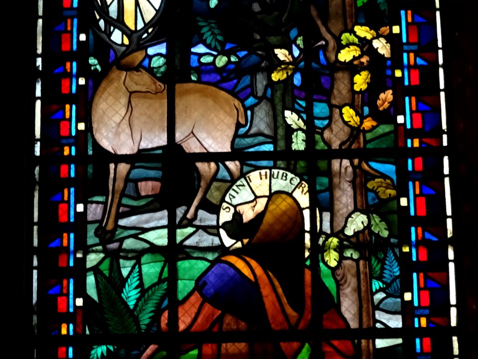 Détail d'un vitrail, Saint Hubert, église Notre-Dame de Cl… 