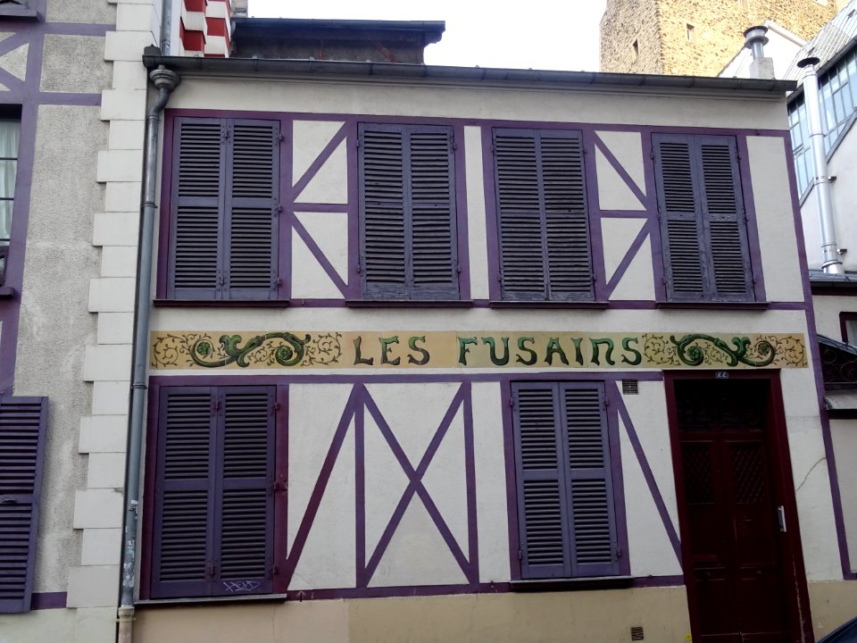 Immeuble, les Fusains, 22 rue Tourlaque, 18e arr., Paris 