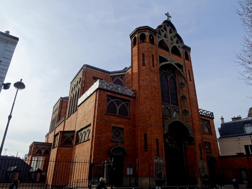 Eglise Saint-Jean de Montmartre, 19 rue des Abbesses, 18e … 