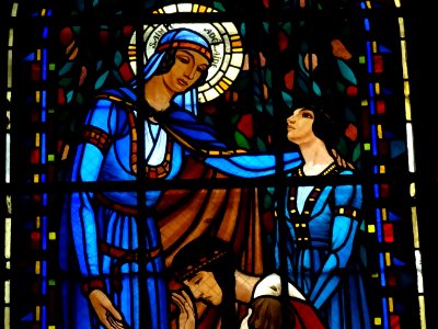 Détail d'un vitrail, Sainte Adélaïde, église Notre-Dame de… 
