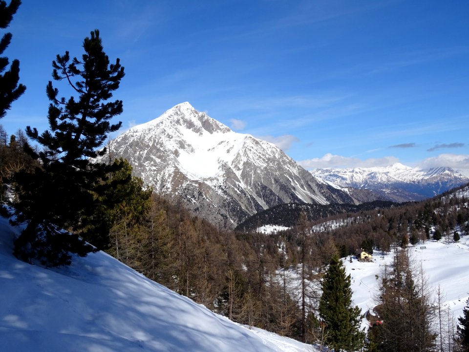 Mont Chaberton depuis la descente du Collet Vert dans le … | Flickr