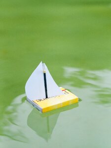 Ship papierschiff origami photo