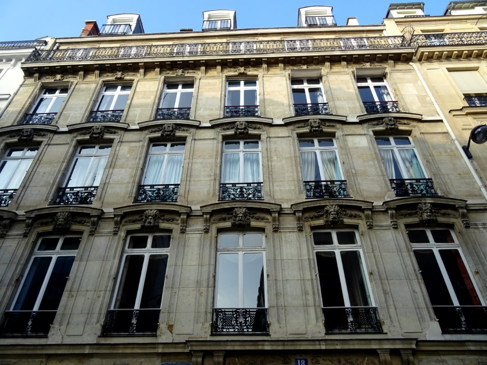 Immeuble au 18 rue Montalivet, 8e arr., Paris 