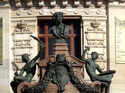 Buste de Charles Garnier, Opéra Garnier, Place de l'Opéra,… 