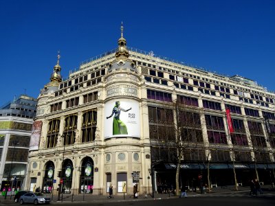 Immeuble Au Printemps, boulevard Hausmann, limite du 8e … 