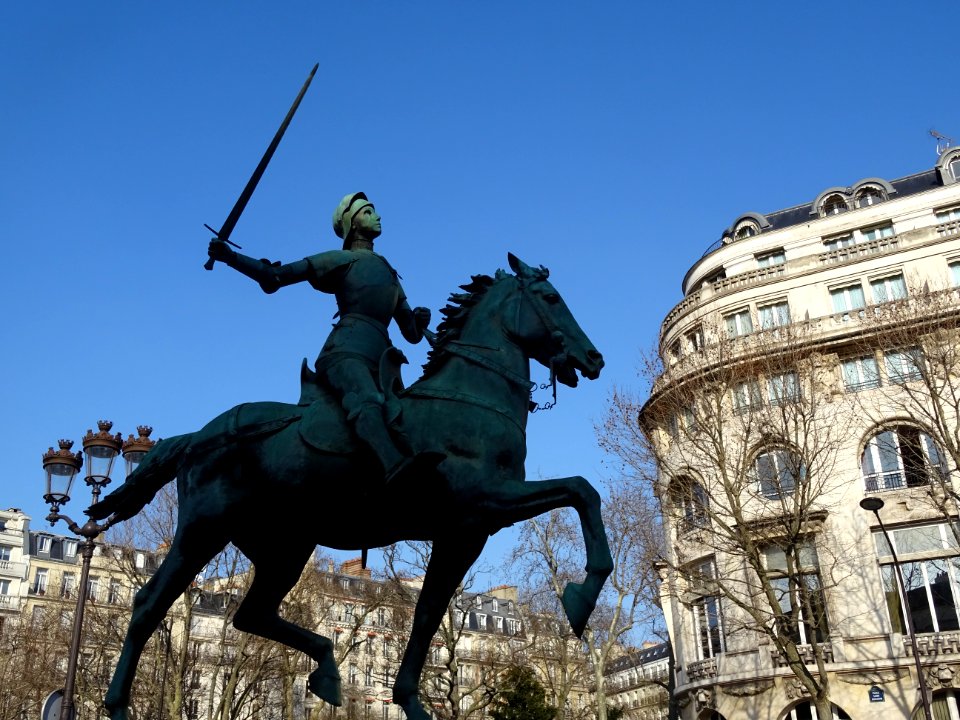 Statue équestre en bronze de Jeanne d'Arc, par Paul Dubois… 