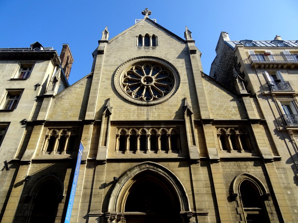 Eglise Saint-André-de-l'Europe, 24 bis rue Saint-Pétersbou… 