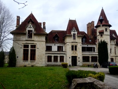 Château de Royaumont, 445 Rue Raymond Poincaré, Choisy-au-… 