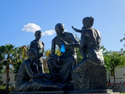 Groupes de statues en bronze d'Hippocrate, Kos, île de Kos… 