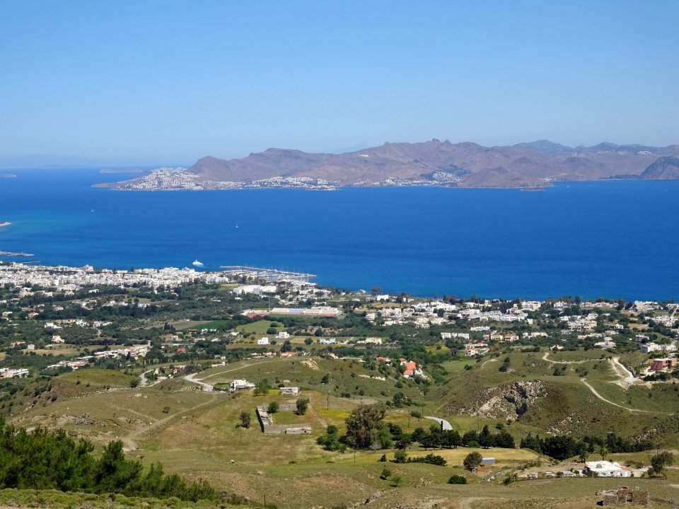 La côte Est de l'île de Kos, la mer et la Turquie 