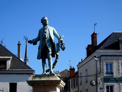 Statue de Henri Louis Duhamel du Monceau, 1700-1782, physi… 