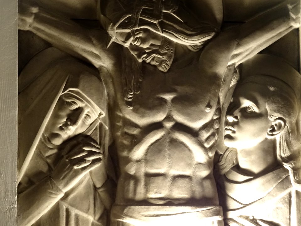 Sculpture, église Saint-Antoine-de-Padoue, 52 boulevard Le… 