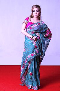 Traditional clothing bangladeshi