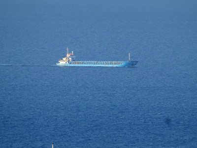 Un navire entre l'île de Kos et la Turquie 