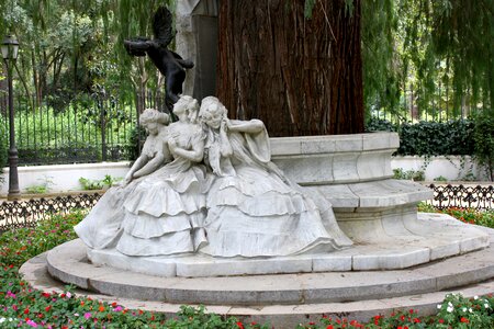 Sculpture monument spain photo