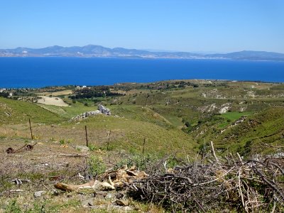 Depuis le mont Sympetro, vue sur la côte Est de l'île de K… 